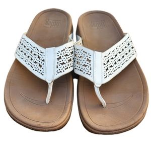 Fit flop white sandals with Micro Wobble Technology women's size 9
